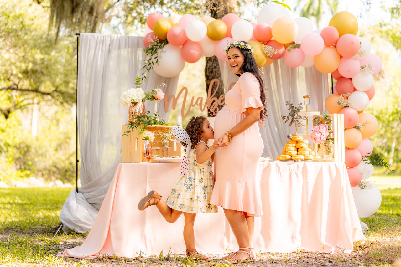 IT’S A GIRL: FUN BABY SHOWER THEMES